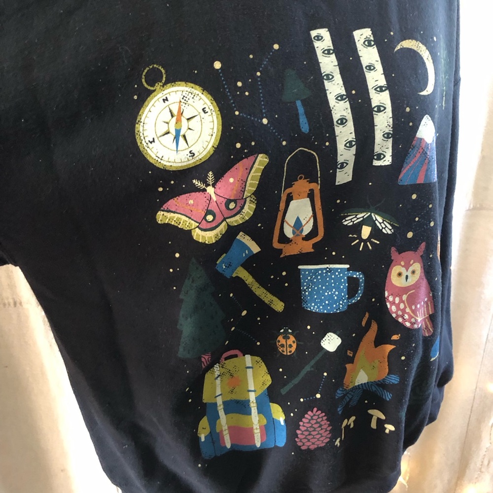 camping sweatshirt - Picture 2 of 5